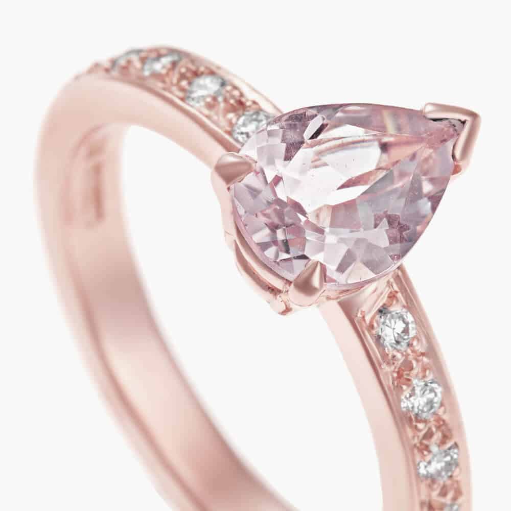 pear cut pink morganite and rose gold diamond ring