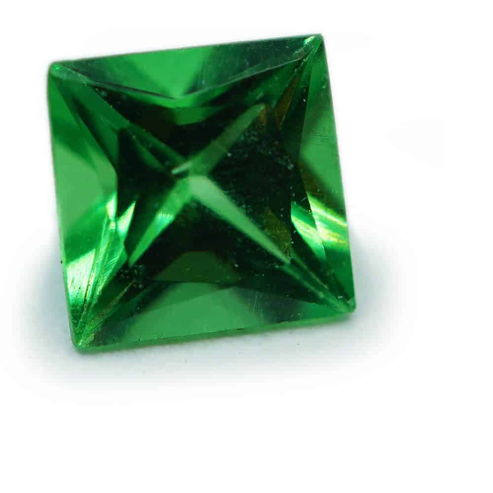 Square cut green tsavorite